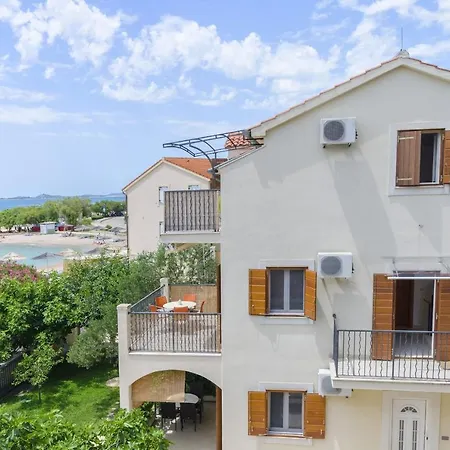 Appartement Jelica Vodice